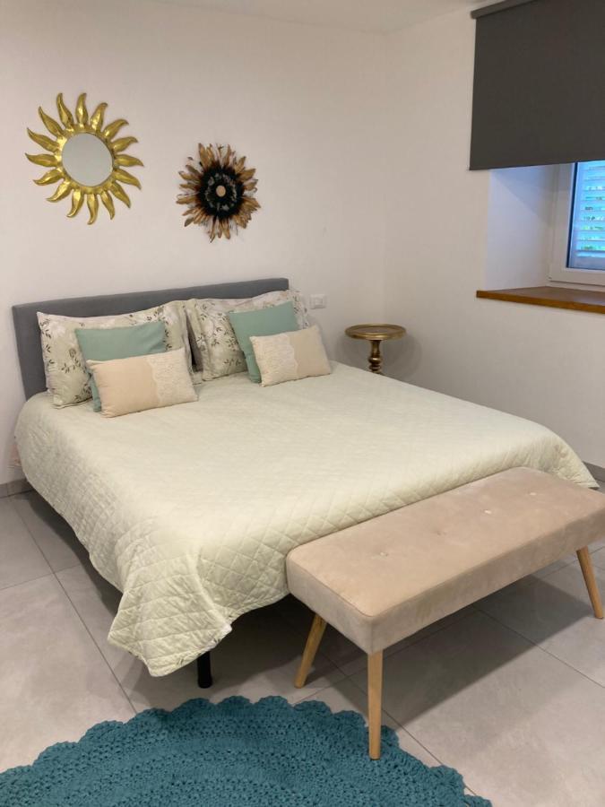 Appartamento Casa Roby 蒙特卡蒂尼泰尔梅 外观 照片